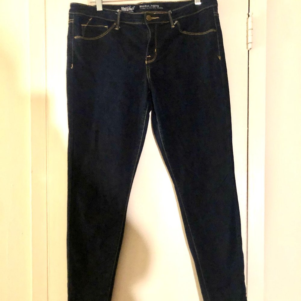Dark Wash Ankle Skinny Jeans
